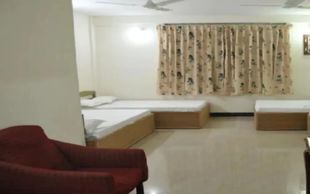 Goroomgo Mahalakshmi Comfort Mysore