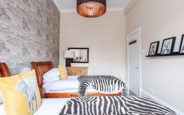 Maya's Glasgow Holiday Homes
