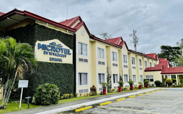 Microtel Inn & Suites Luisita-tarlac