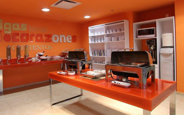 One Cancun Centro