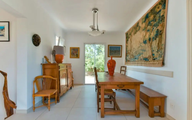 Beautiful Holiday Home With Terrace