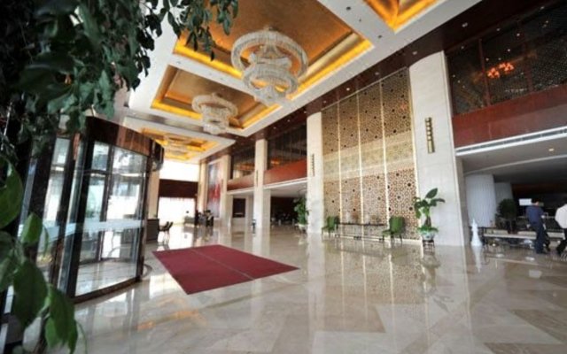 S&N Dalian Hotel