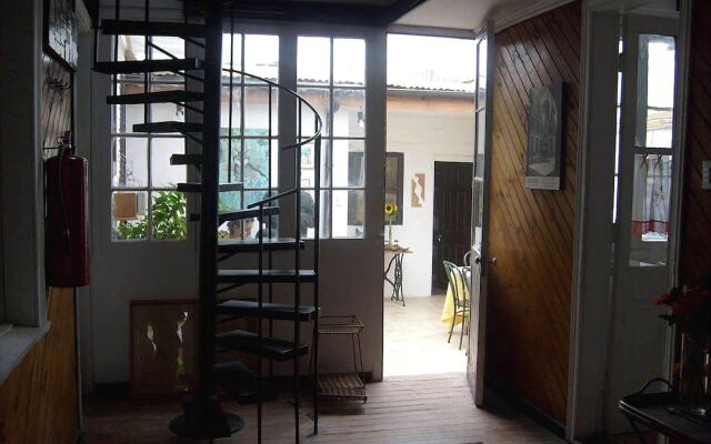 Hostal Casona de Chorrillos - Hostel