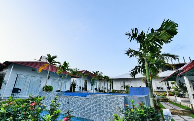 OYO 18404 Pebble Shore Resort