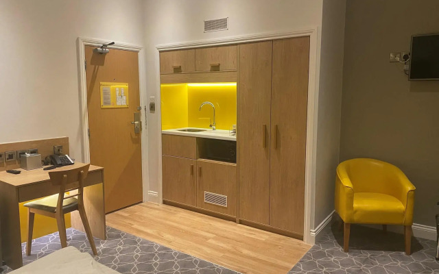 The Suites- St Pancras Hotel Group