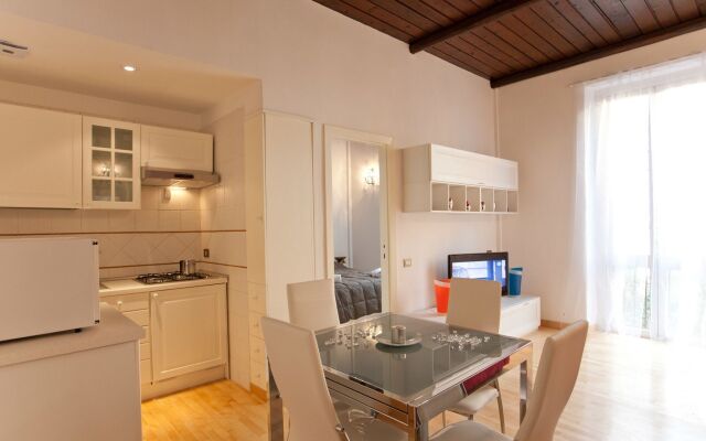 Rental In Rome - San Pio Apartment