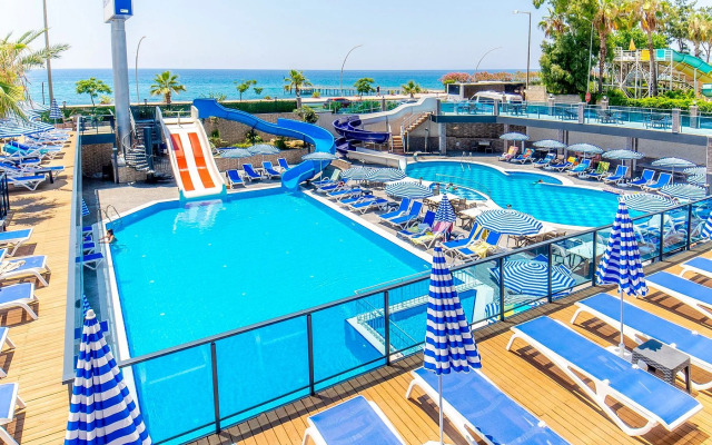 Relax Beach Hotel - All inclusive