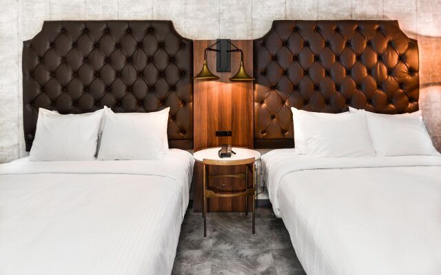 Hollywood Inn Suites Hotel
