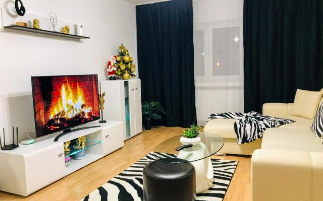 Zara’s Home Apartaments