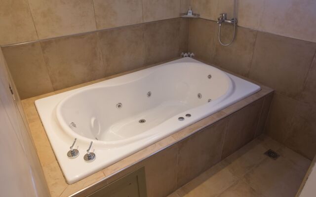 Boer Hotel y Centro de Eventos