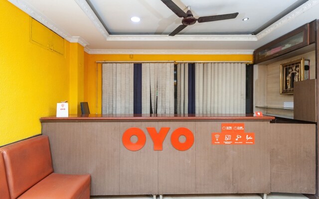 OYO 29267 Hotel Akash Inn