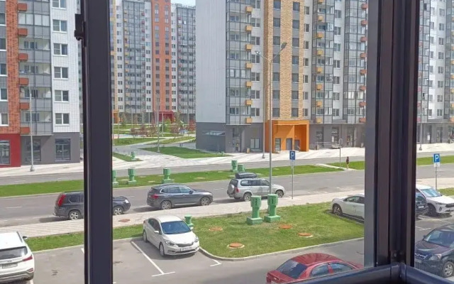 Apartments on Kvartsevaya street