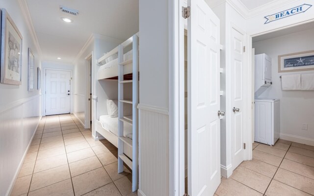 Coral Reef Club 35, Destin