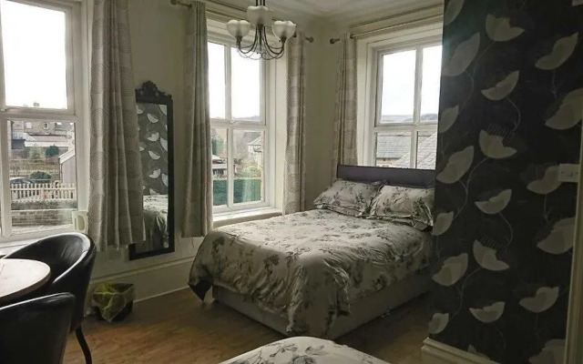 The Little John Hotel