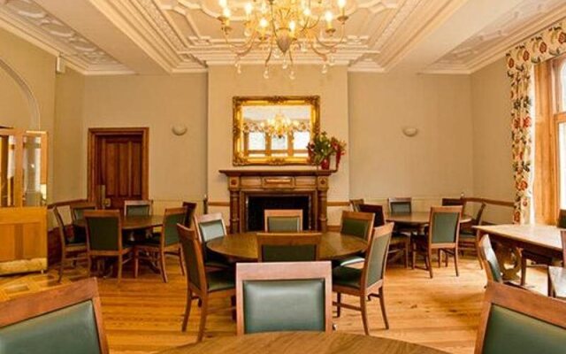 YHA Castleton Losehill Hall - Hostel