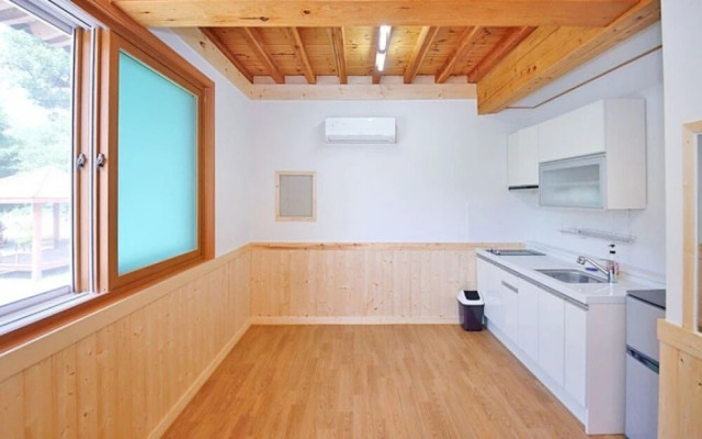 Yangyang Geumpurae Pension