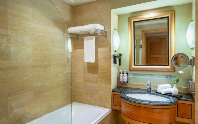 Mövenpick Hotel Doha