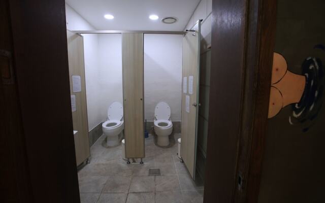 Nest Hostel