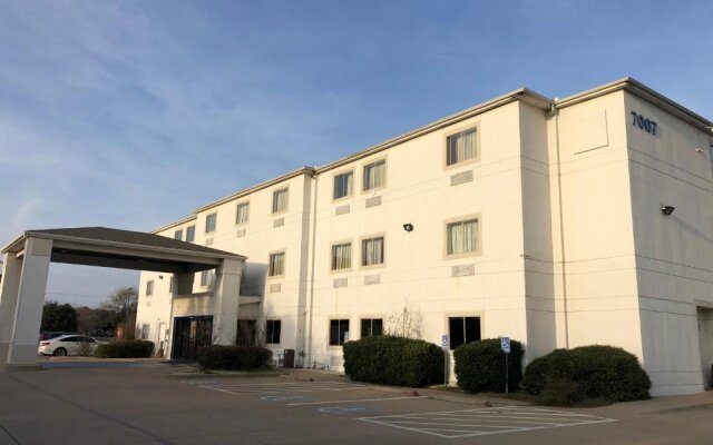 Motel 6 Woodway, TX
