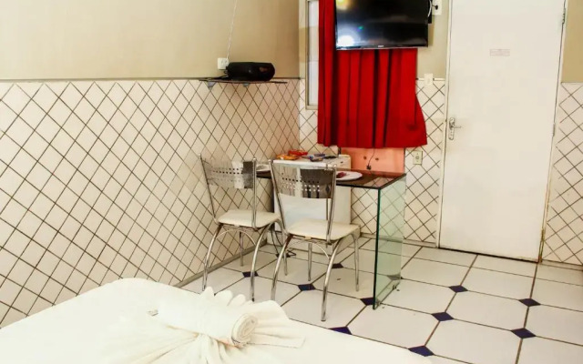 Hotel & Motel Henrique Dias (Adults Only)