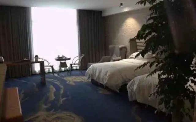 Huasheng International Hotel