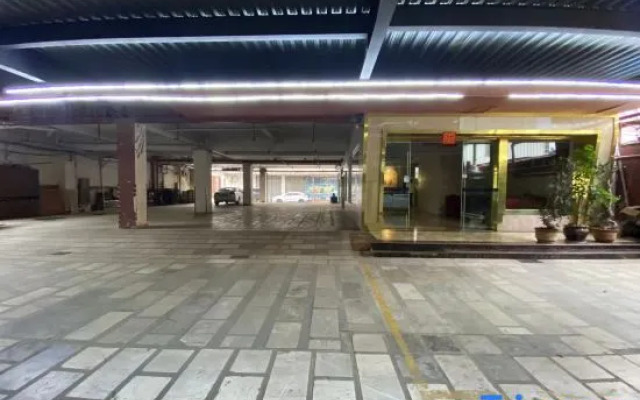 Luliang Harmony Hotel