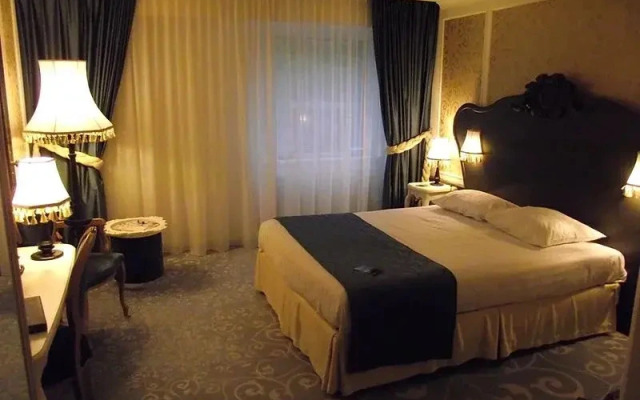 Hotel Orchid