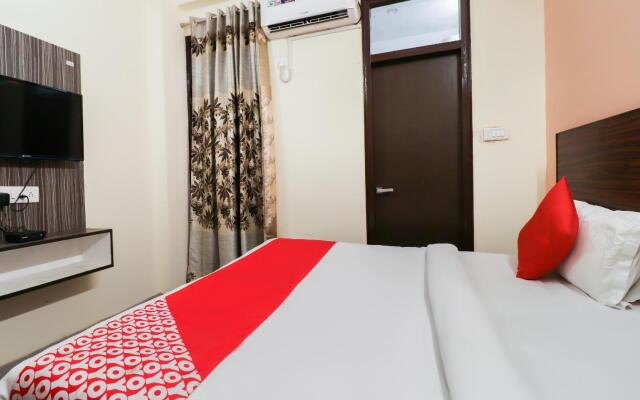 OYO 29712 Hotel City Residency
