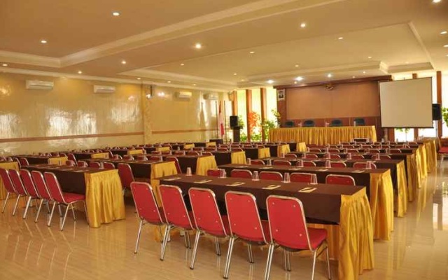 Arayanna Hotel & Resort