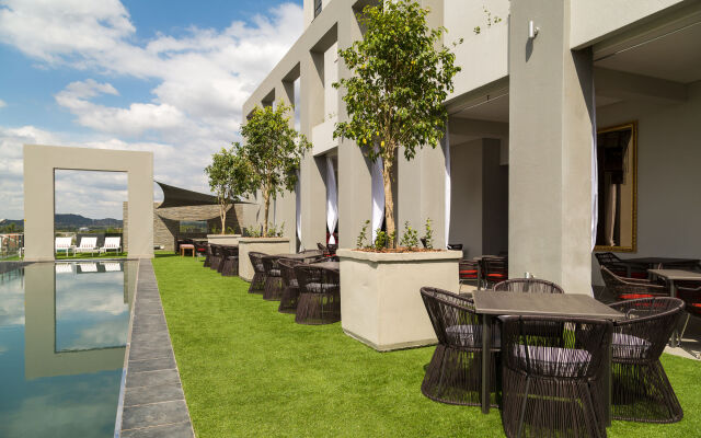 Protea Hotel Fire & Ice by Marriott Pretoria Menlyn