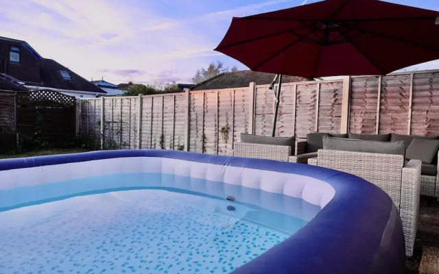 Southampton retreat-Hot Tub-Pool-Parking