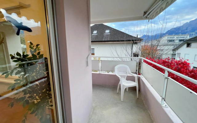 Schöne grosse Attika-Wohnung im Zentrum von Vaduz inkl. Parkplatz