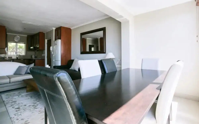 Sea Facing Apartment With Views