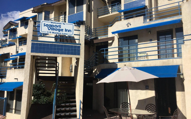 Seaport Village Inn Avalon