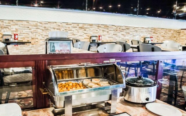 Quality Inn and Conference Center Tampa-Brandon