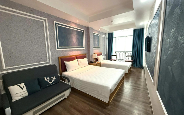 Hanoi Holiday Diamond Hotel – Guest Rooms – Hanoi