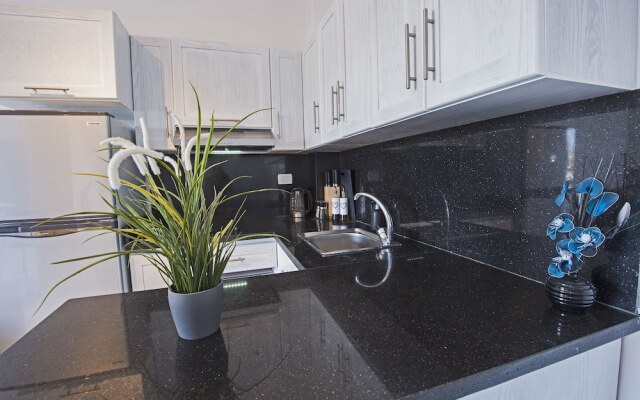 Luxury One Bedroom Apartment in Aqua Palms Resort