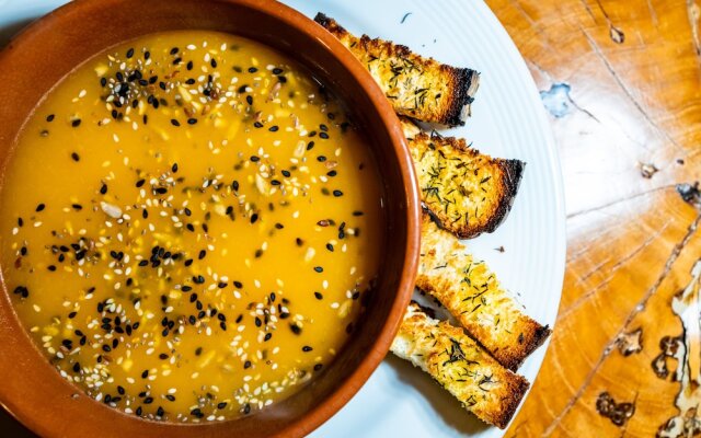 Hosteria Verde Morada