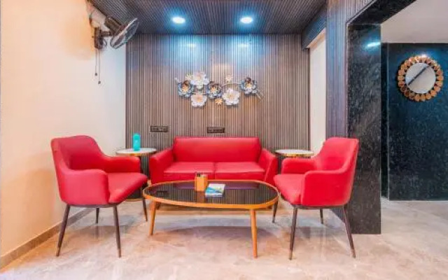 Hotel Center City by OYO Rooms
