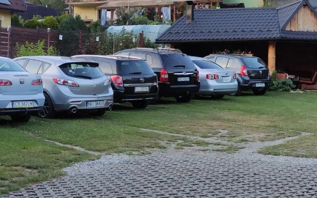 Pokoje do Wynajęcia u Lusi