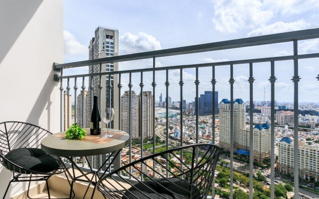 Luxury Apartmentel Vinhomes Golden River