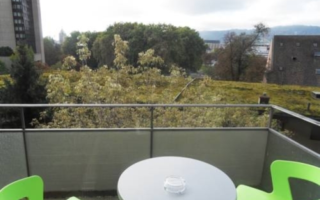 EMA House Serviced Apartments, Unterstrass