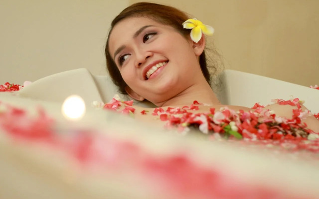 Bentani Hotel & Residence