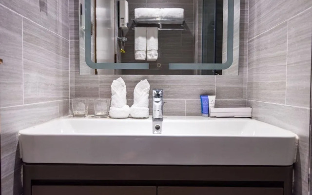 Gelade Residences Renhe Spring