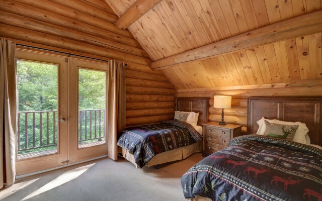 Chalet Caribou
