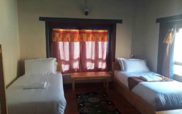 Kuenley Home stay