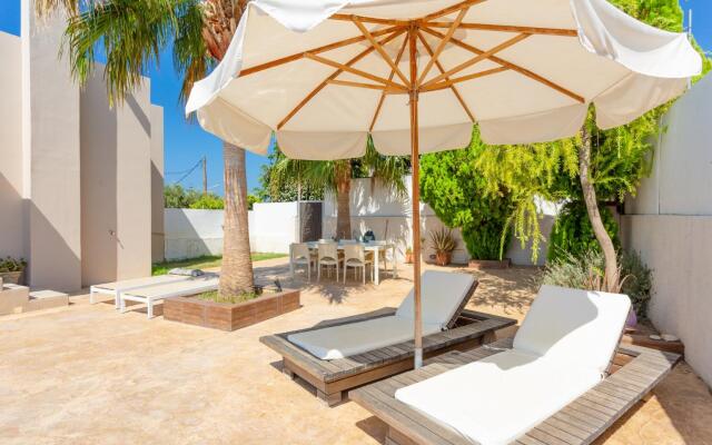 Villa Thetis Large Private Pool Walk to Beach Sea Views A C Wifi Car Not Required Eco-friendl - 2302