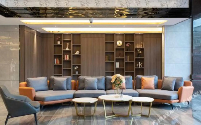 Yeste International Hotel (Ceramics Center)