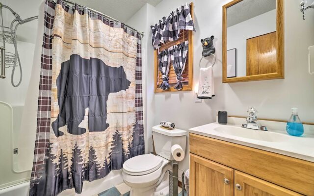 Cozy Tobyhanna Home w/ Community Amenities!