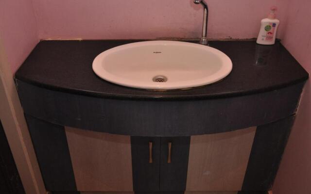 Srirangam Service Apartment